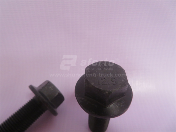 Болт с шляпкой 16*45*1.5 крепления моста HOWO 70T AC26 (оригинал)