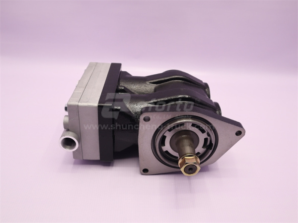 Компрессор воздушный 0008 HOWO A7 D12 двухцилиндровый