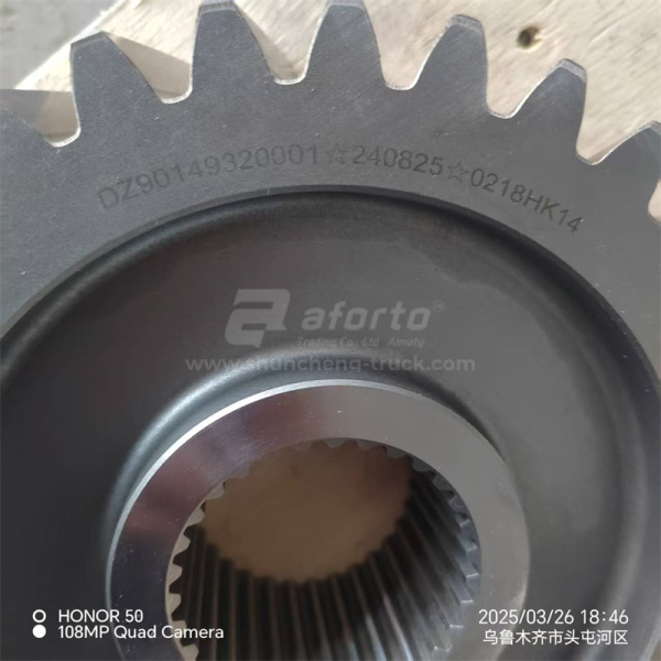 Шестерня SINOTRUK MCP16 среднего моста ведущая Z = 32