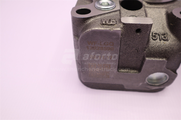 Головка блока WEICHAI DEUTZ WP6G125E22/TBD226B-6IIC в сборе с клапанами (хорошее качество)