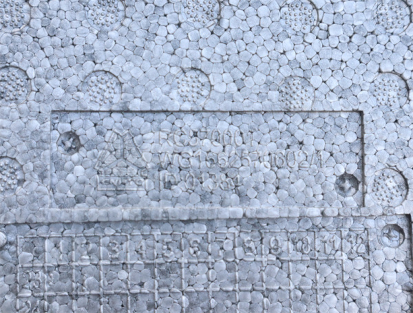 Крышка для наружного ящика инструментов HOWO TX средняя (оригинал)