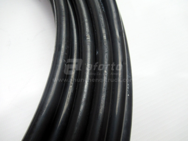 Трубка ПЛМ (полиамидная) (d 10х1) 25м УНИВЕРСАЛЬНОЕ (07725)