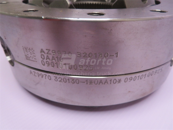 Дифференциал HOWO 70T AC26 среднего моста межосевой в сборе без вала