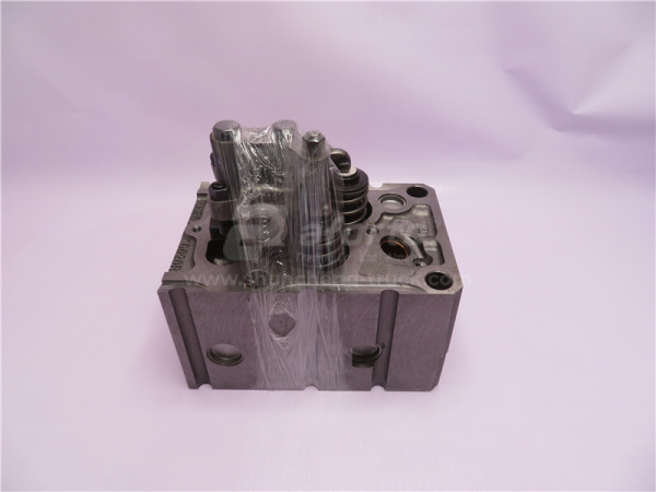 Головка блока SINOTRUK EGR в сборе с клапанами