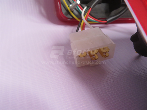 Фонарь задний XCMG ZL50G/LW500F/LW500K