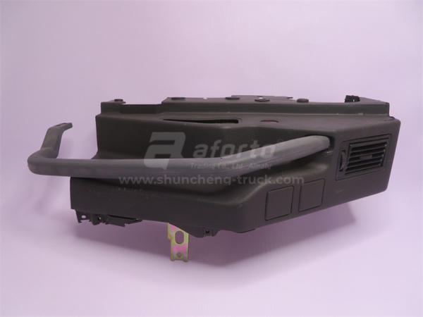 Панель боковая левая в кабину в сборе с ручкой SHAANXI F2000 L