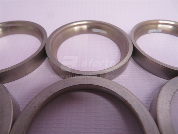 Седло клапана WEICHAI DEUTZ TD226B выпускного (6шт) (оригинал)