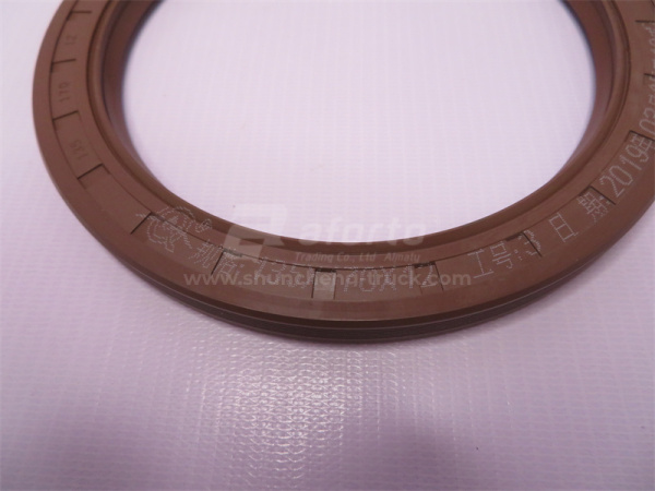Сальник ступицы передней JWZ 135*170*12 QINYAN