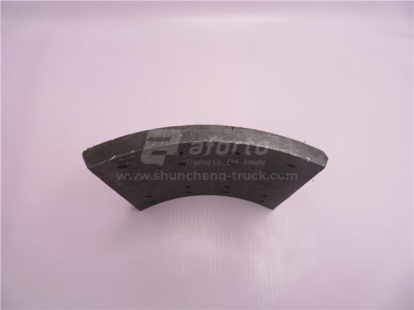 Накладка колодки тормозной HOWO 70T задней 235*245 16 отв