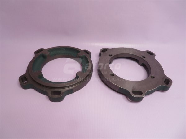 Кронштейн ТНВД к двигателю D12 (оригинал)