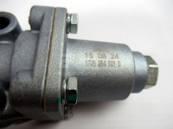 Пневматический усилитель переключателя передач КПП КАМАЗ (15.1772010) SORL