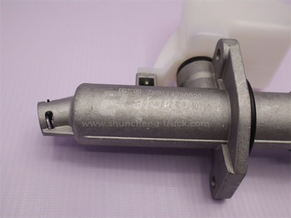 Цилиндр сцепления главный SHAANXI