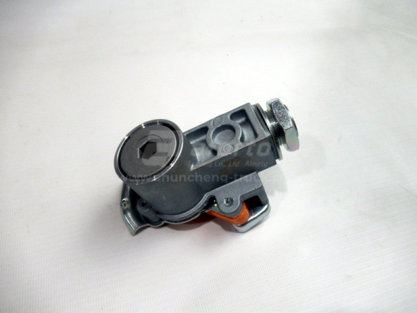 Соединительная головка на прицеп с фильтром желтая без клапана М16х1.5 DAF, MAN 9522010010