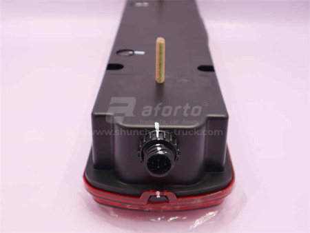 Фонарь задний HOWO левая (оригинал)