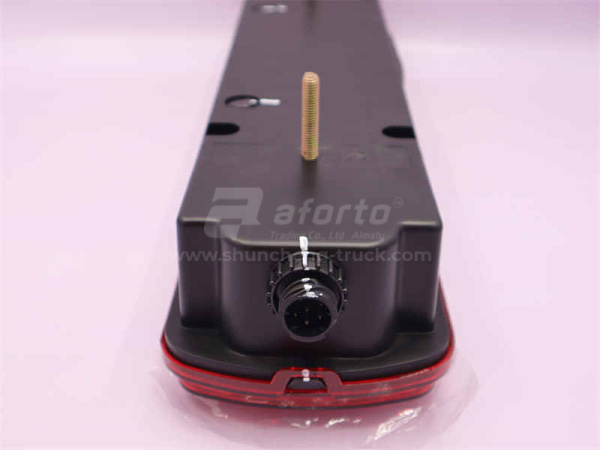 Фонарь задний HOWO левая (оригинал)