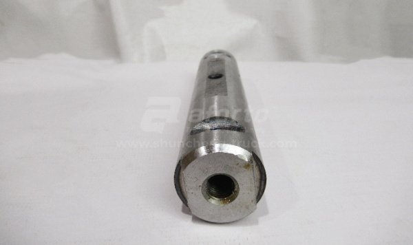 Палец рессоры SHAANXI X3000/X6000 передней (оригинал)