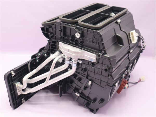 Печкa SHAANXI X3000 в сборе 1027 (оригинал)