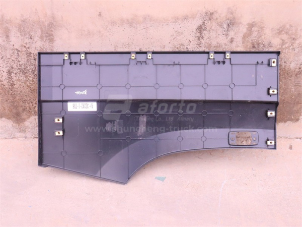 Крыло HOWO V7 переднее левое (задняя часть) черная