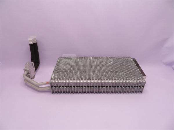 Радиатор кондиционера SHAANXI F3000 1111