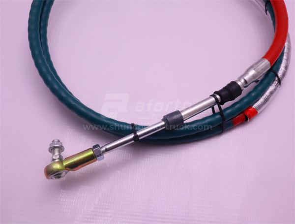 Трос переключения передач КПП HOWO T5G 3.402 м красный (хорошее качество)