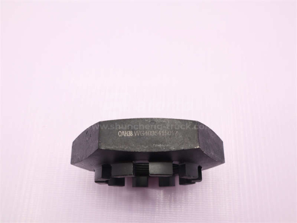 Гайка 43*1.5 ступицы SINOTRUK TX/HOWO 2020 передней