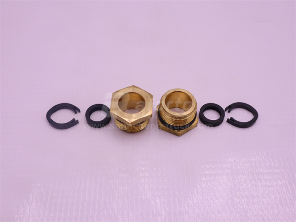 Переходник штуцер HOWO NG12 (оригинал)