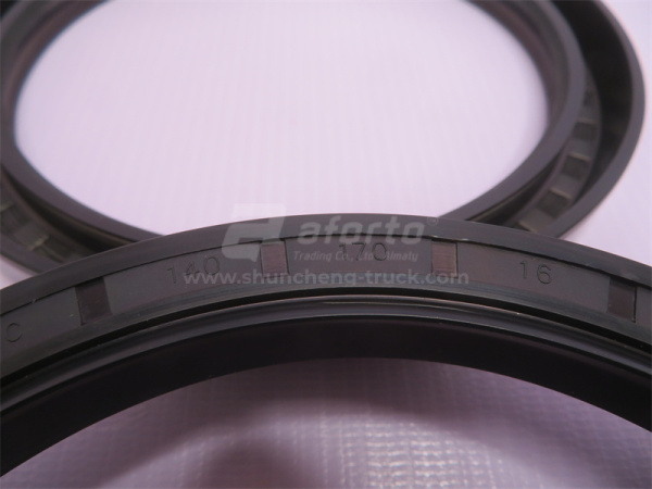 Сальник ступицы задней XCMG ZL50G 140*170*16 (оригинал)