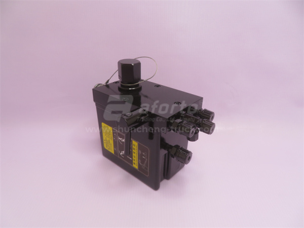 Гидронасос подъёма кабины ручной FAW J6 SORL