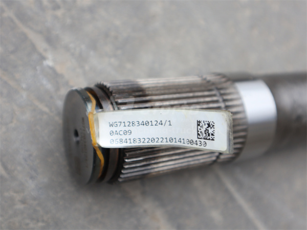 Полуось AC26 45 шлицов 1445мм 2 зуба правого (оригинал)