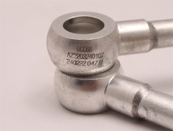 Трубка масляная  вход делителя КПП HW19712/25712 (оригинал)