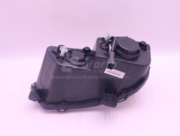 Фара HOWO V7 противотуманная правая