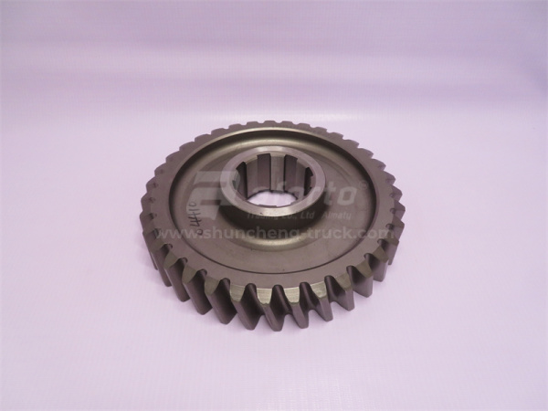 Шестерня HOWO ведющая среднего моста Z = 35