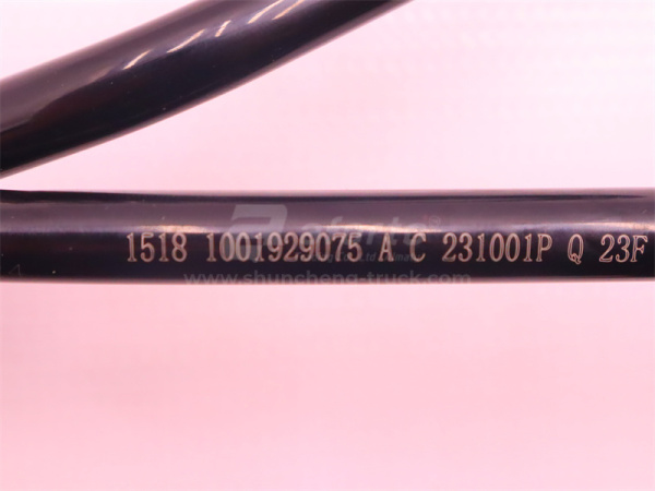 Трубка топливная стальная WP12.430E201 (оригинал)