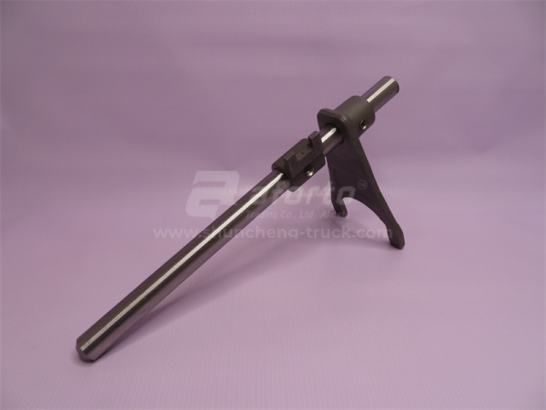 Вал КПП 3/4 передачи HW19710/18709 в сборе с вилка