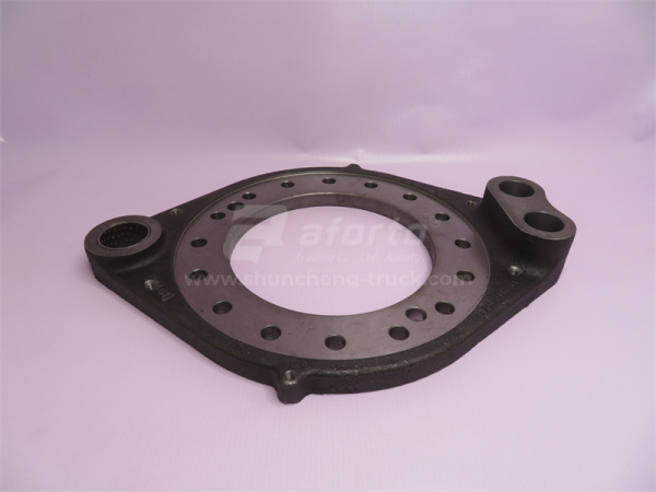 Кронштейн тормозных колодок передняя HOWO 70T левый (оригинал)