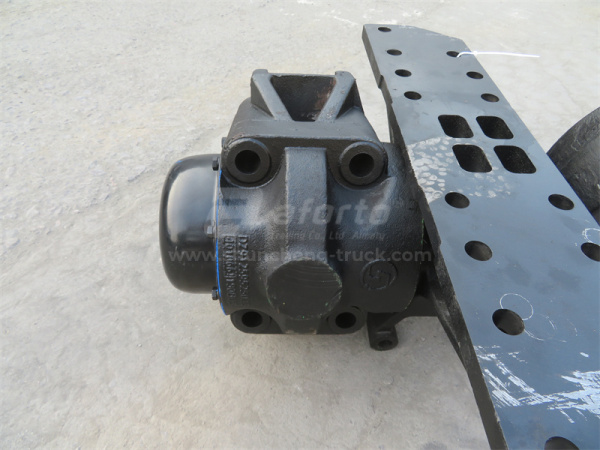 Балансир в сборе SHAANXI F2000 786mm