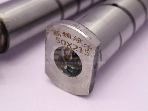 Палец качели полуприцепа 50мм