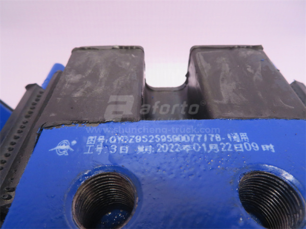 Подушка двигателья SHAANXI M3000 (без кронштейна) QINYAN