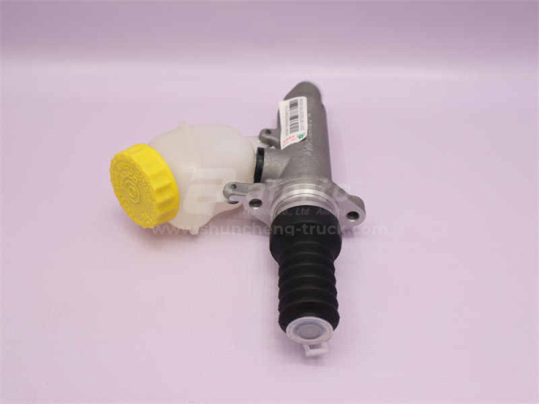 Цилиндр сцепления главный HOWO A7/HOWO (оригинал)