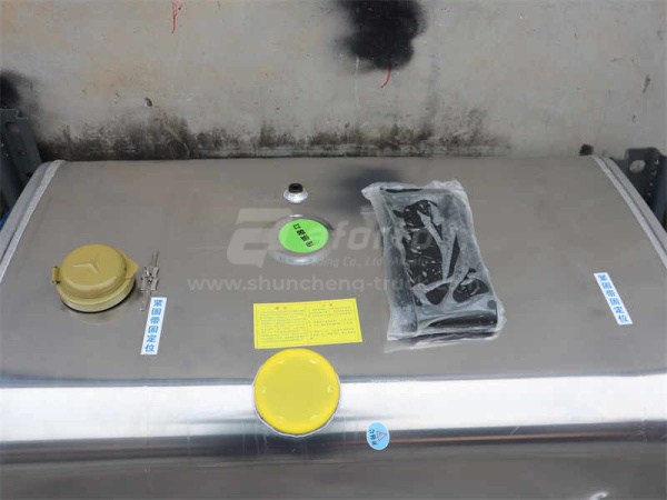 Бак топливный SCANIA 400L 113*70*70 S = 2.0 квадратный с кронштейн и приложение