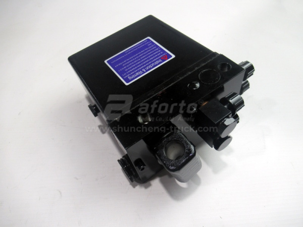 Гидронасос подъёма кабины ручной KAMAZ (4310-5004010)