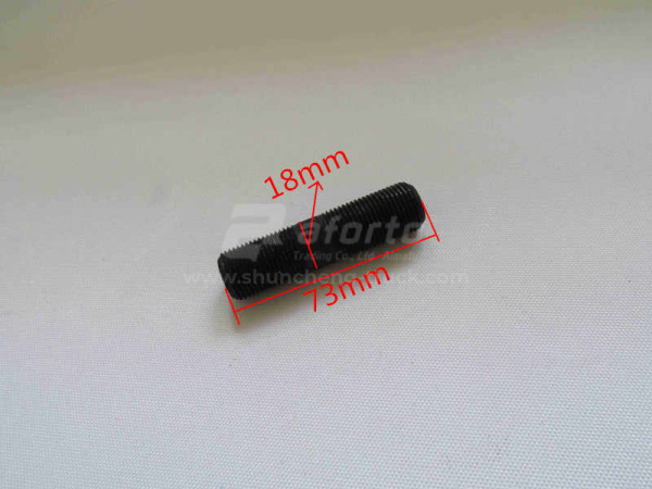 Шпилька 18*73 STEYR кронштейна V балансира (для крепления к раме) (хорошее качество)