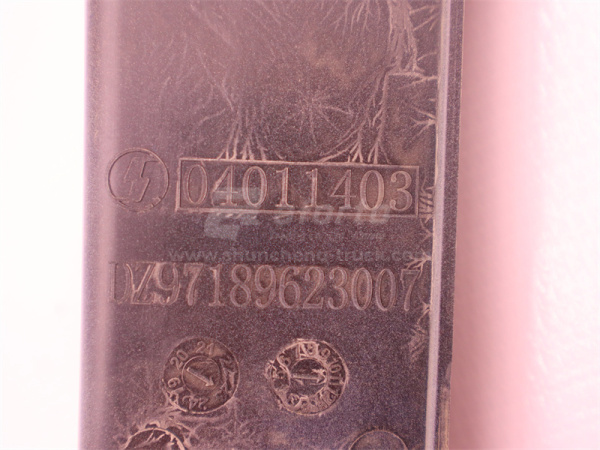 Молдинг бампера SHAANXI X5000 левая (оригинал)