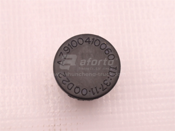 Заглушка кожуха пылезащитный передних ступицыHOWO TX  VGD95 (оригинал)