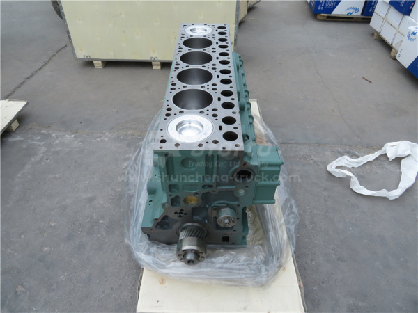 Блок двигателя в сборе WEICHAI WD10G220E21/WD615 220л.с (шорт блок) LAIYANGZHONGYAO