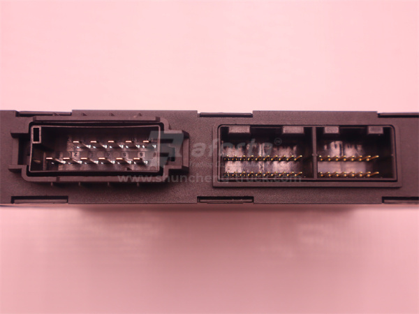 Блок управления SHAANXI X5000 центрального замка и стеклоподъемников (оригинал)