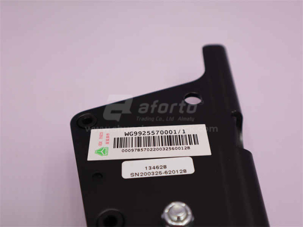 Педаль газа HOWO A7 с датчиком положения (оригинал)