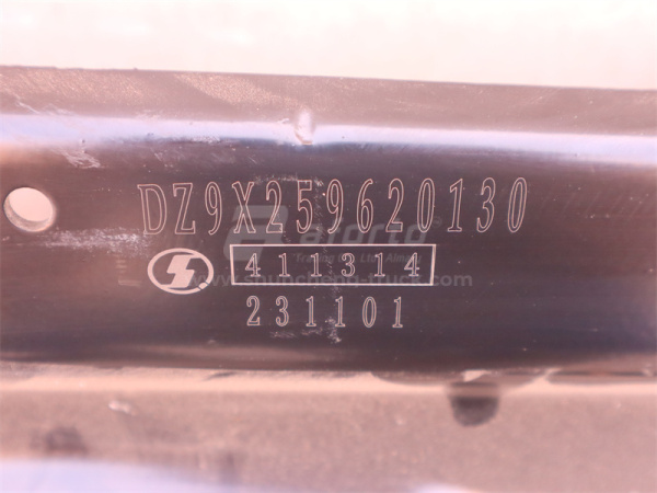 Кронштейн бампера SHAANXI X6000 в сборе (оригинал)