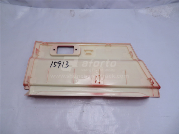 Накладка дверная FOTON OUMAN GTL наружная левая