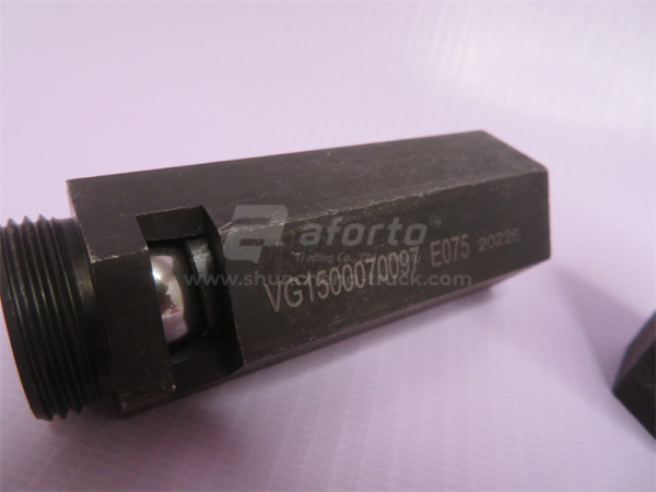 Клапан ДВС WD615/D10 масляной магистрали предохранительный 23мм (оригинал)